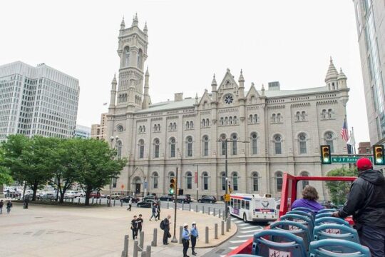 Philadelphia Hop-On Hop-Off Bus Tour with Bookable Extras