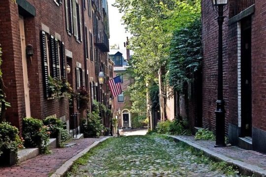 Philadelphia - Freedom: At your leisure & pace. An audiovisual walking tour.
