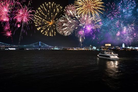 Philadelphia 4th of July Buffet Dinner Cruise